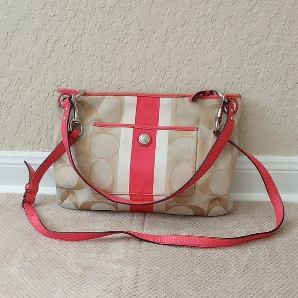 Coach Handbags - Coach Hampton Weekend Stripe Crossbody Bag